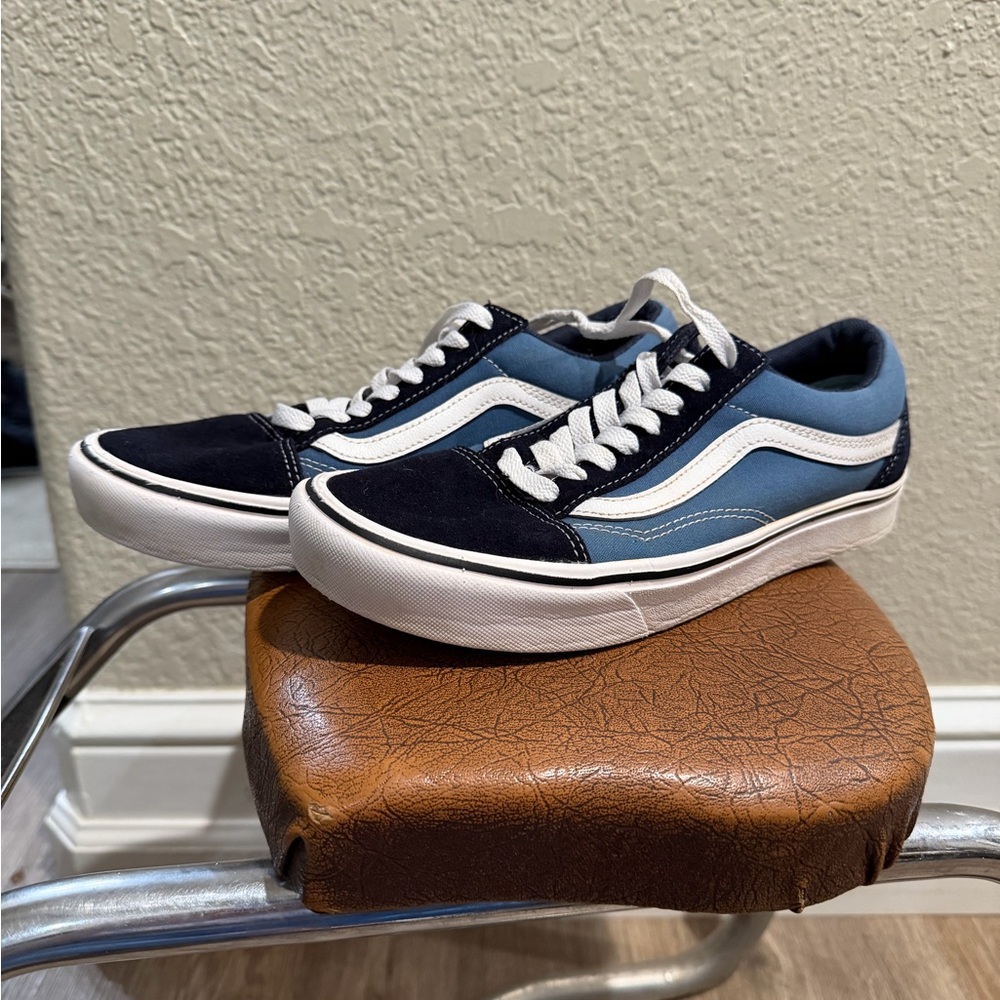 Vans Old Skool Sneakers - Navy and Light Blue
